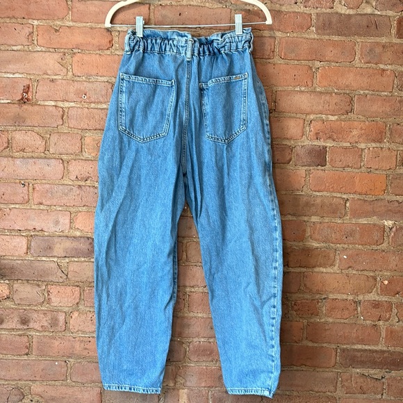 Zara High Waisted Paper Bag Jeans - Picture 4 of 4